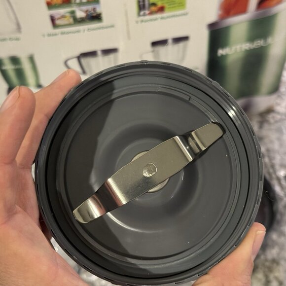 NutriBullet Magic Bullet NB-101B Replacement Parts- Blade Cups Lids Recipe Book - Picture 15 of 16